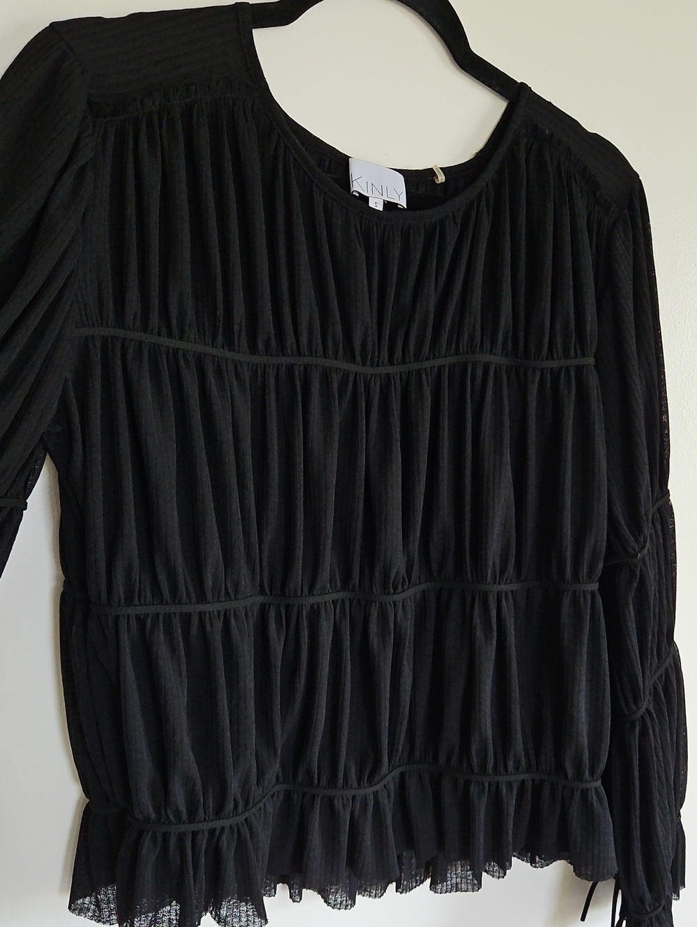 Kinly Ruched Top Size Small - Picture 4 of 11